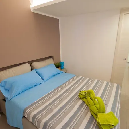 Diana House Apartman Cefalù