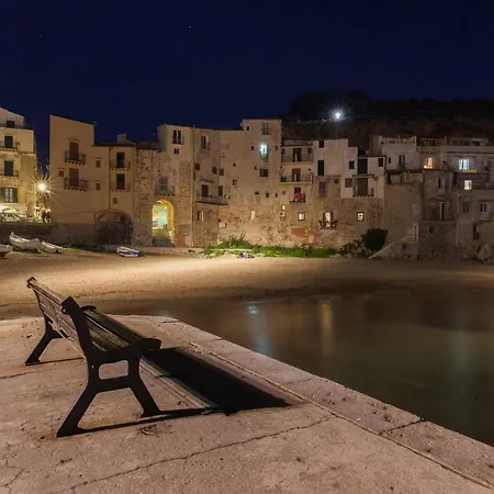 Diana House Apartman Cefalù